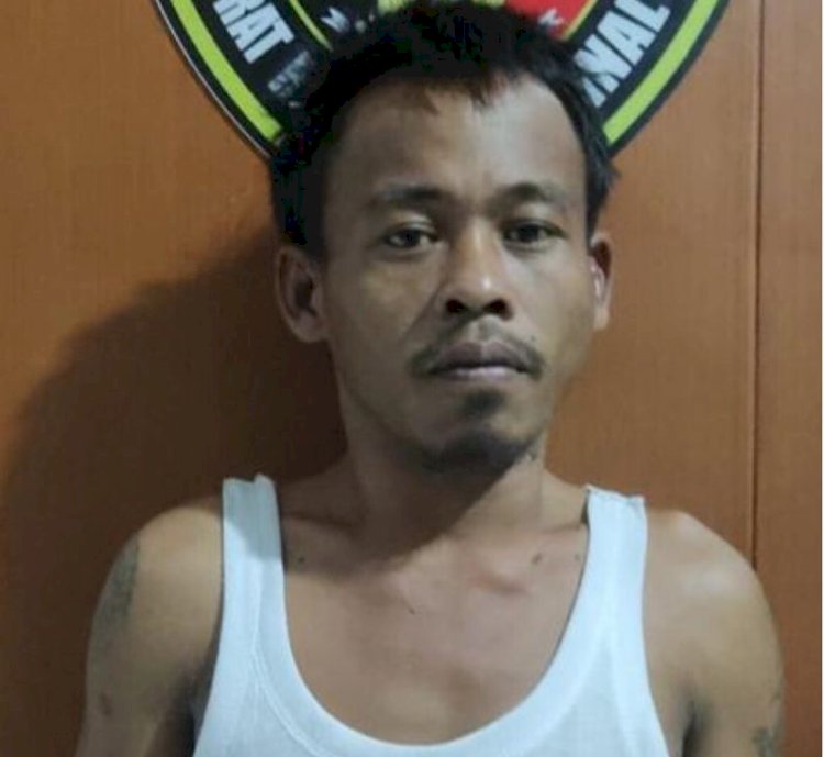 Si Pitung  alias Andi (32) pelaku pembobolan toko saat berada di Polda Sumsel. (ist/RmolSumsel.id)