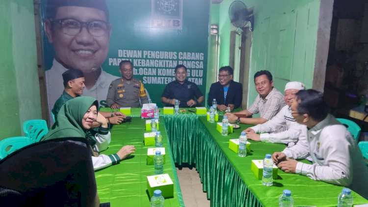  Kapolres OKU, AKBP Arif Harsono, menjalin sinergitas dan silaturahmi dengan sejumah tokoh di Bumi Sebimbing Sekundang/ist