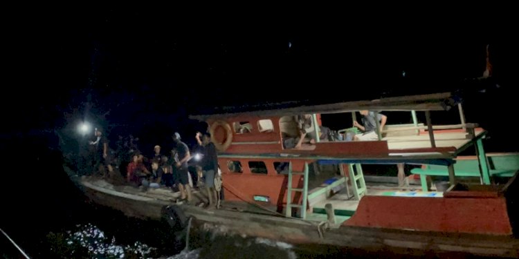 Delapan pekerja migran ilegal ditangkap Badan Keamanan Laut Republik Indonesia/ist