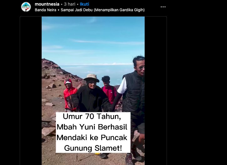 Mbah Yuni berhasil mencapai puncak gunung Slamet, Jawa Tengah. (Tangkapan layar)