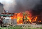 10 Rumah Kawasan Penduduk di Palembang Ludes Terbakar