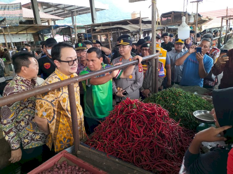 Wakil Menteri Perdagangan Pantau Harga Sembako di Pasar Bukit Sulap Lubuklinggau.(foto Istimewa)