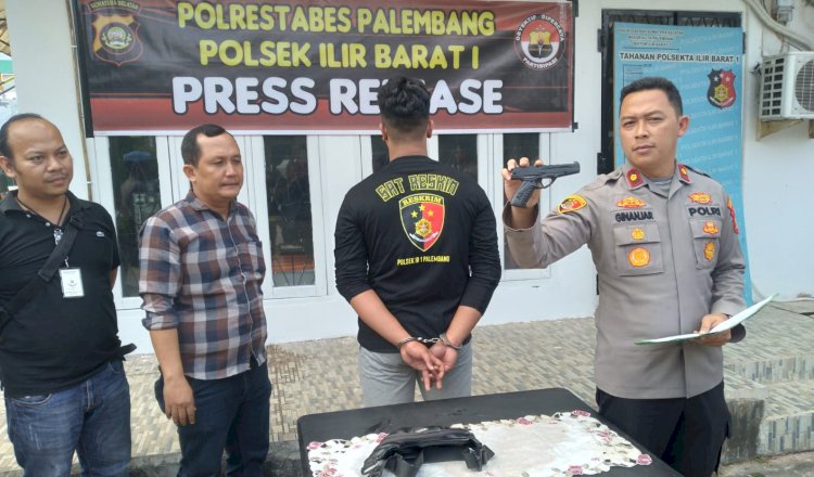 Polisi gadungan yang meresahkan berhasil diamankan Polsek Ilir Barat/ist