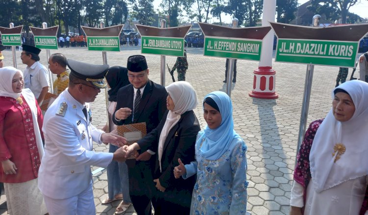 Peresmian secara simbolis pemberian dan pergantian nama jalan oleh Walikota Pagar Alam di hadiri ahli waris/ist