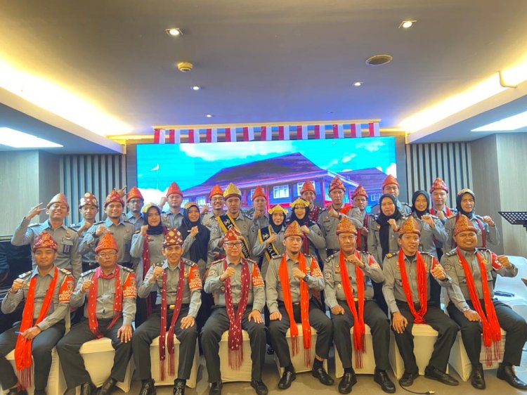 Kepala Kantor Wilayah Kementerian Hukum dan HAM Sumatera Selatan, Ilham Djaya, menyampaikan apresiasi kepada 4 (empat) satuan kerja di lingkungan Kanwil Kemenkumham Sumsel yang telah mengikuti Desk Evaluasi Zona Integritas Menuju Wilayah Bebas dari Korupsi /ist