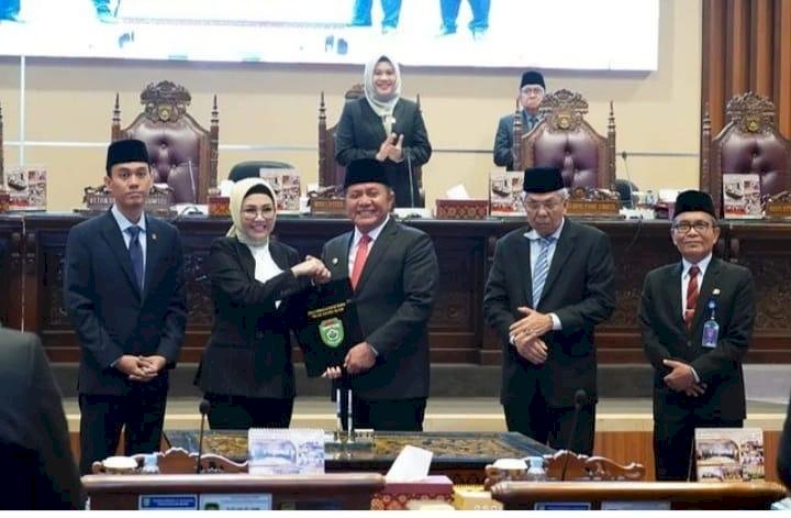 DPRD dan Gubernur Setujui Raperda APBD Sumsel TA 2024/ist