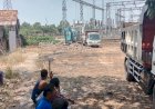 Warga Bungur Geram, Pihak Kontraktor Tutup Akses Jalan Demi Pembangunan Gardu Induk