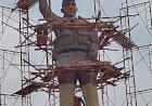 Bentuk Patung Bung Karno di Banyuasin Jadi Sorotan, Warga: Aneh, Beda Sama Foto, Tubuhnya Gempal