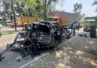 Lakalantas Beruntun di Palembang, Innova Ringsek Hantam Dua Dump Truk