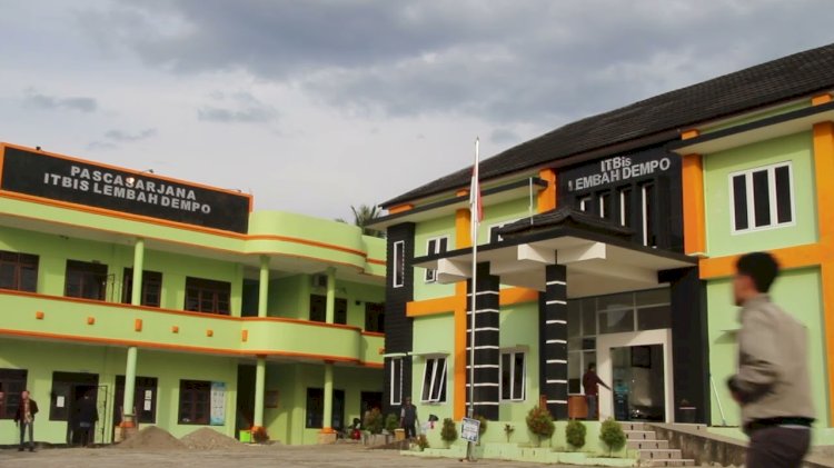 Gedung ITBis Lembah Dempo yang kini berubah menjadi Universitas/ist