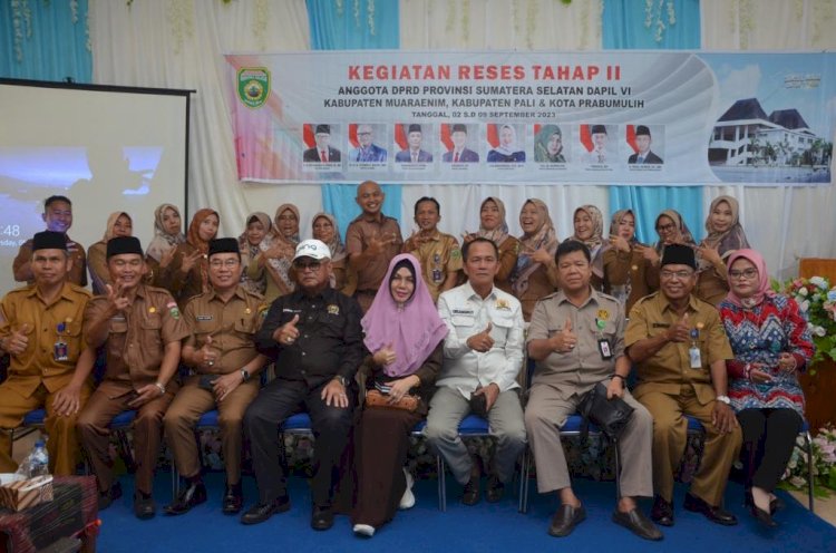 Suasana dialog dengan anggota Dapil VI (Kabupaten Muaraenim, dan Kota Prabumulih, Kabupaten PALI) DPRD Sumsel yang melakukan reses tahap II tahun 2023. (ist/rmolsumsel.id) 