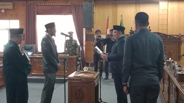 Pengambilan sumpah PAW anggota DPRD OKU/Foto:Amizon