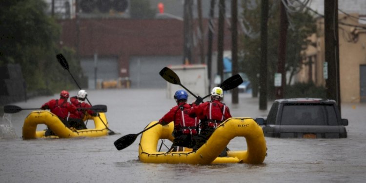 New York banjir usai diguyur hujan deras. (ist/net)