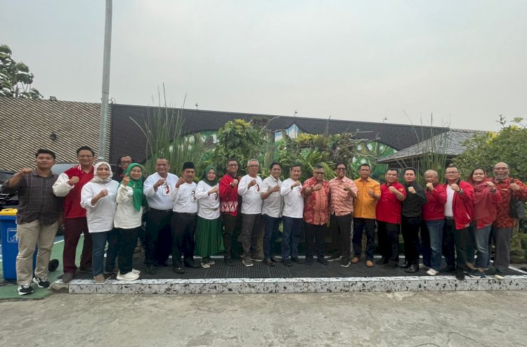 Partai pendukung Ganjar di Sumatera Selatan (Sumsel) melaksanakan silaturahmi dalam rangka menyusun kepengurusan Tim Kerja Daerah (TKD) Sumsel untuk Ganjar Pranowo/ist