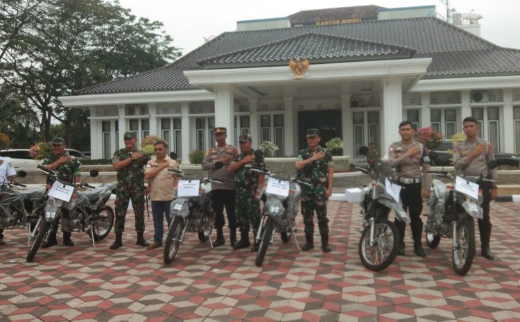 Dalam upaya untuk mendukung kinerja Koramil, Polres, dan Camat, Pemerintah Kabupaten Muratara telah menyalurkan tujuh unit sepeda motor/ist
