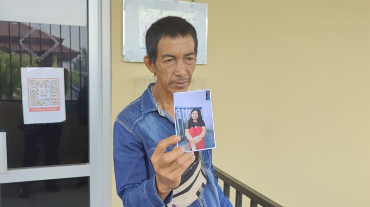  Bambang Irawan ketika membuat laporan polisi/ist