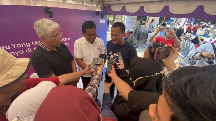 KAI Wisata berkolaborasi dengan Kadin Kota Surakarta dengan menyajikan paket Royal Java Train Tour. RMOL Jateng