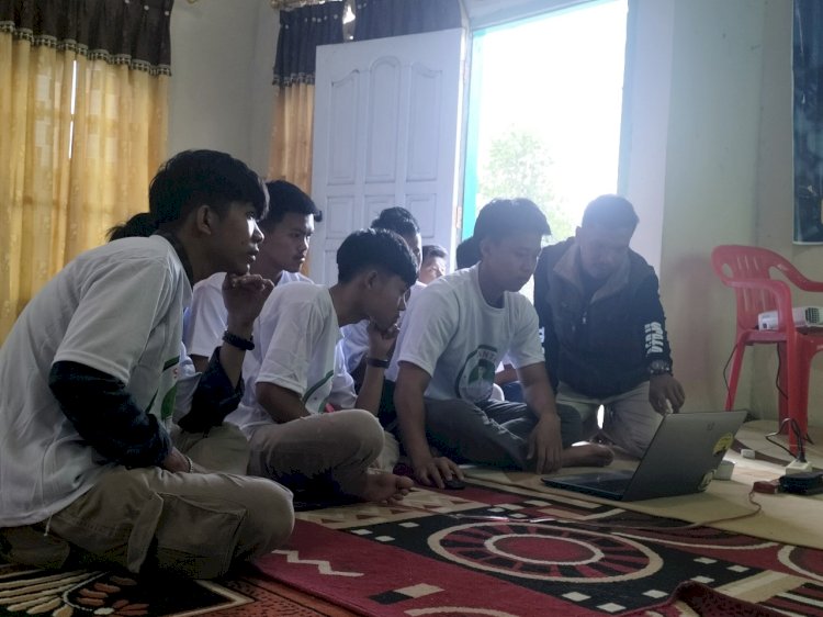 Pelatihan Desain Grafis yang digelar Santri Dukung Ganjar. (ist/rmolsumsel.id)