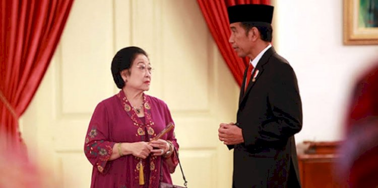 Ketua Umum PDIP Megawati Soekarnoputri dengan Presiden Joko Widodo (Jokowi)/Net