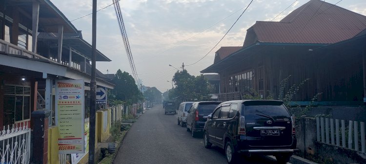 Kondisi asap karhutla yang mulai menyelimuti kota Pagar Alam, Sumatera Selatan, Kamis (19/10). (Taufik/RMOLSumsel.id)