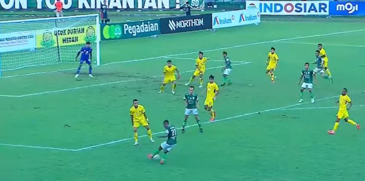 Laga lanjutan Liga 2 antara PSMS Medan verus Sriwijaya FC/repro