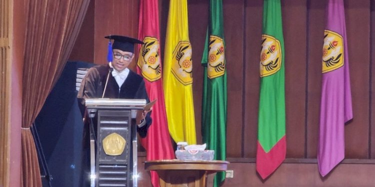 Prof R Widya Setiabudi Sumadinata saat orasi ilmiah penerimaan jabatan Guru Besar bidang Keamanan Global pada Fakultas Ilmu Sosial dan Ilmu Politik (FISIP) Universitas Padjadjaran/RMOL
