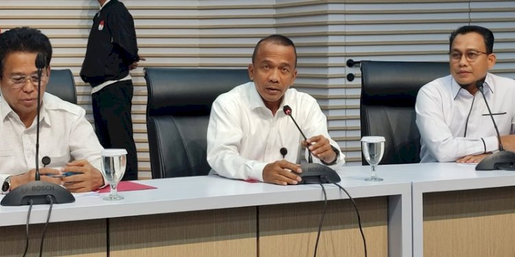 Deputi Bidang Penindakan dan Eksekusi KPK, Irjen Rudi Setiawan (tengah)/RMOL
