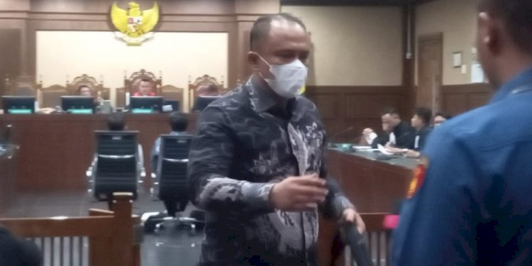 Komisaris PT Solitech Media Sinergy Irwan Hermawan menjalani sidang vonis di Pengadilan Tipikor Jakarta Pusat, Kamis (9/11)/RMOL