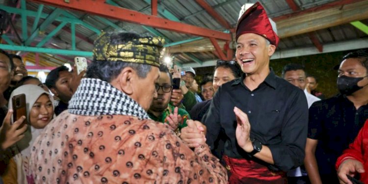 Ganjar Pranowo saat melakukan ramah tamah dengan tokoh masyarakat, tokoh agama, milenial, hingga UMKM di Riverview Kafe dan Restoran, Kabupaten Asahan, Sumatera Utara/Ist