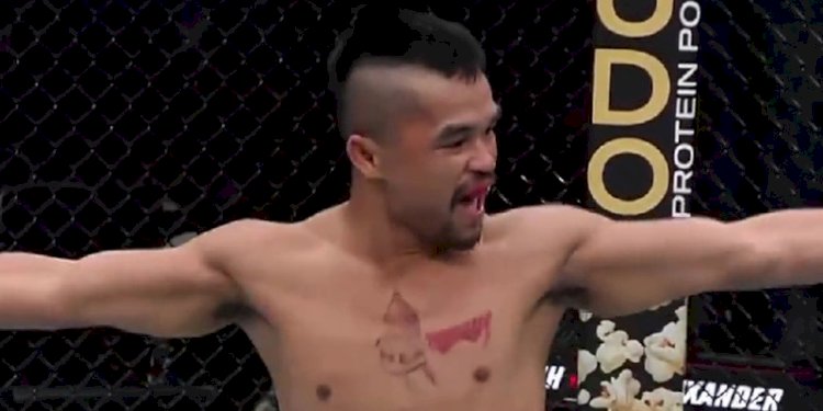 Petarung Indonesia, Jeka Saragih, mencatatkan kemenangan KO di debutnya di ajang UFC/Repro