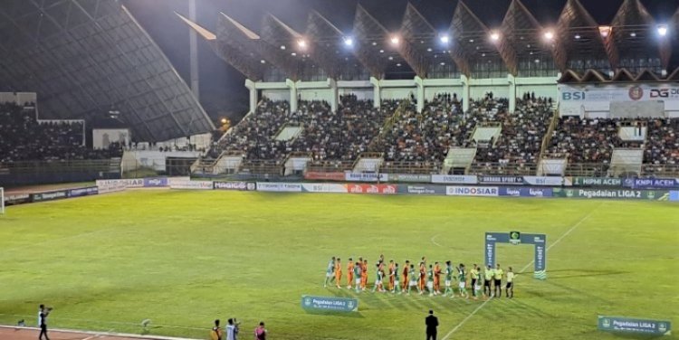 Persiraja Banda Aceh saat kontra PSMS Medan dalam lanjutan Liga 2 di Stadion Harapan Bangsa Lhong Raya Banda Aceh pada Sabtu malam (18/11)/RMOLAceh