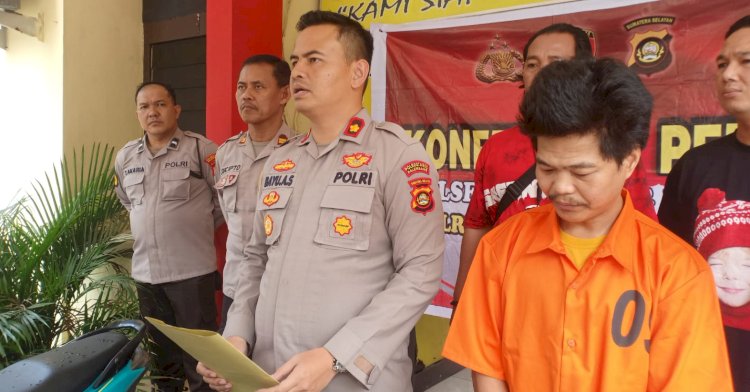  Tersangka Deni Harisandi dihadirkan dalam pers rilis di Polsek SU II Palembang/ist