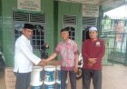 Polrestabes Palembang Sumbang Cat Dinding dan Tembok untuk Percantik Masjid KI Marogan