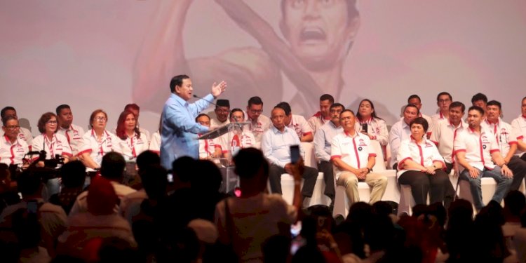  Calon Presiden nomor urut 2,Prabowo Subianto saat menerima deklarasi dukungan dari Pandawa Lima di Djakarta Teater, Jakarta Pusat, Jumat (1/12)/Ist