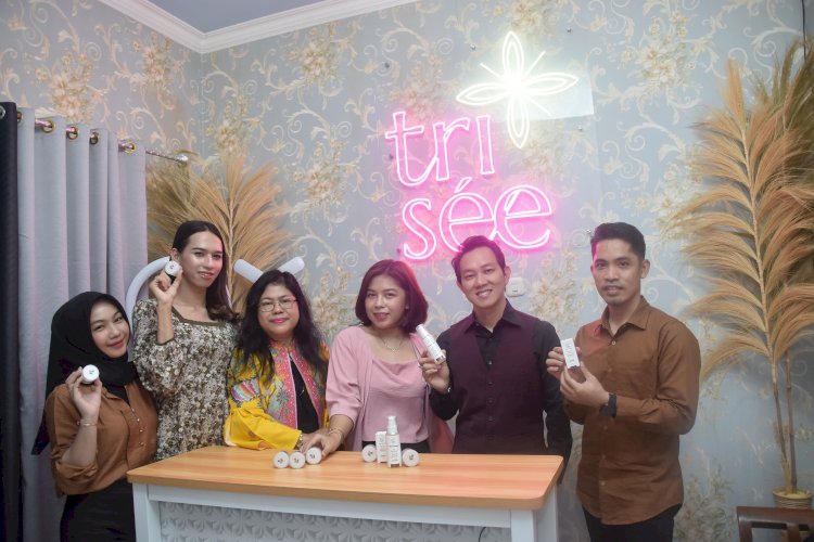 Grand Opening Skincare Trisee di Palembang/ist