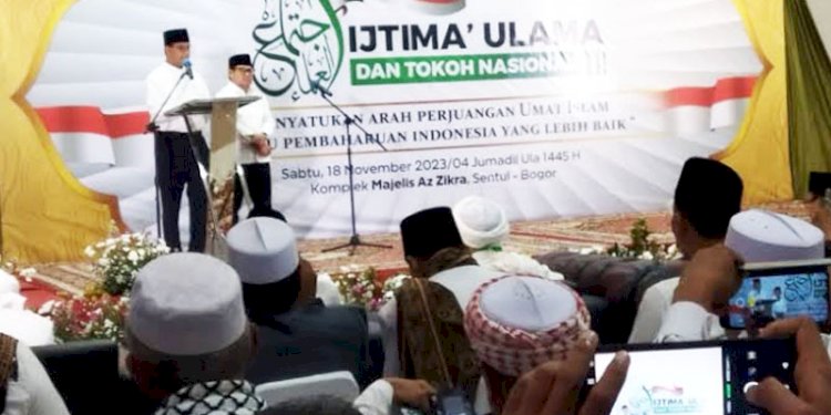 Anies Baswedan dan Muhaimin Iskandar saat menghadiri Ijtima Ulama 2023, di Sentul, Bogor, Sabtu (18/11)/RMOL