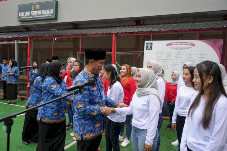 Kantor Wilayah Kementerian Humum dan HAM Sumatera Selatan menggelar peringatan hari ibu di Lapas Perempuan/ist