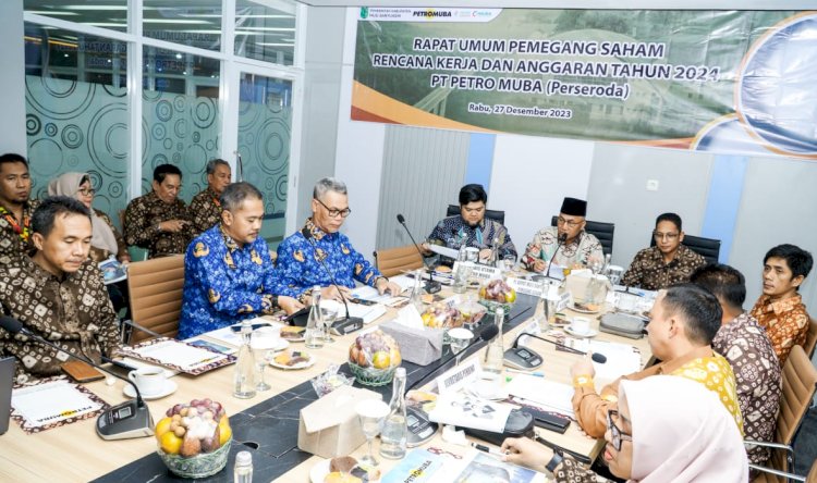 Pj Bupati Apriyadi Mahmud menghadiri Rapat Umum Pemegang Saham (RUPS) PT. Petro Muba/ist