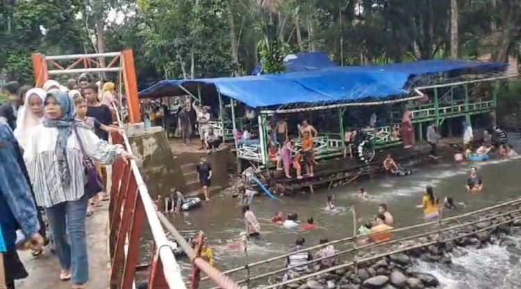 Wisatawan padati lokasi wisata di Lubuklinggau/Foto: Malik