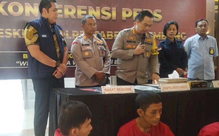 Kapolrestabes Palembang Kombes Pol Harryo Suggihartono saat memberi keterangan pers di Polrestabes Palembang/Foto: Denny Pratama