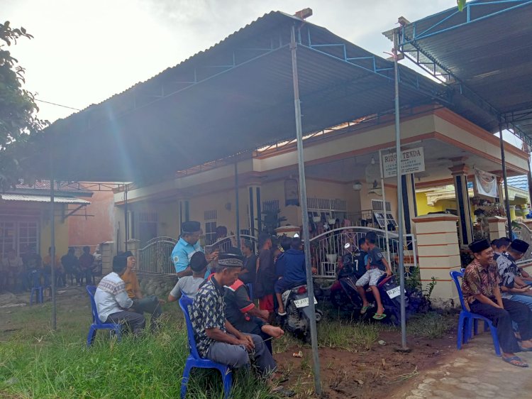 Suasana rumah duka di rumah bos tenda di Lubuklinggau/ist