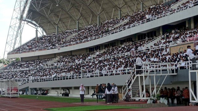 Ribuan anggota KPPS Palembang memadati stadion Jakabaring Palembang/ist