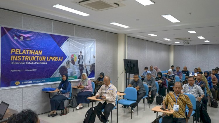 Universitas Terbuka (UT) Palembang menggelar pelatihan bagi puluhan calon instruktur dalam program Pendukung Kesuksesan Belajar Jarak Jauh/ist