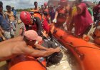 Detik-detik Tim SAR Gabungan Temukan Jasad Penumpang Perahu Getek yang Tenggelam di Perairan Banyuasin