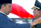 Presiden Jokowi Bantah Jenderal Kehormatan Prabowo Sebagai Transaksi Politik