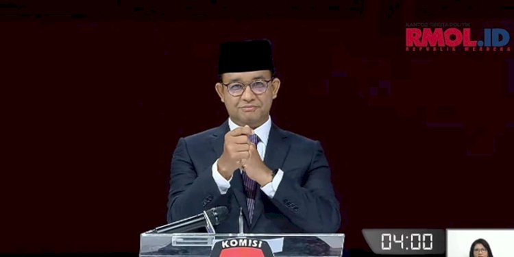 Capres Nomor Urut 1 Anies Baswedan dalam debat kelima yang digelar Komisi Pemilihan Umum (KPU) di Jakarta Convention Center, Senayan, Minggu (4/2)/RMOL