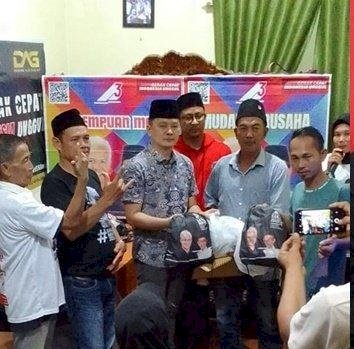 Caleg PSI kota Palembang dari Daerah Pilihan (Dapil) 5 nomor urut 2 Solbian Aguscik terang-terangan mendukung pasangan Ganjar-Mahfud sebagai Capres 2024. (ist/rmolsumsel.id)