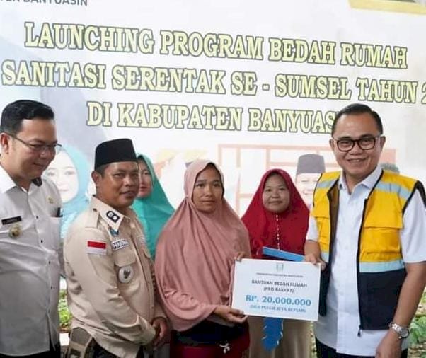 Peluncuran program besah rumah tak layak huni di Kabupaten Banyuasin. (ist/rmolsumsel.id)