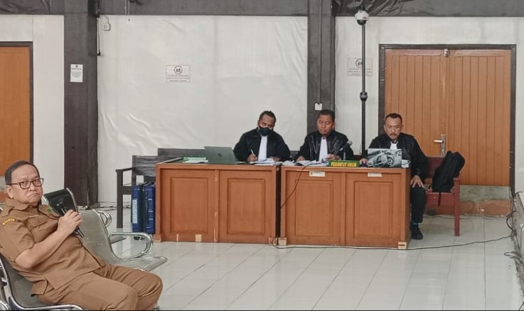 Kepala BPKAD Sumsel Ahmad Mukhlis dihadirkan disidang pembuktian perkara Sarimuda di Pengadilan Tipikor Palembang/Foto: Yosep Indra Praja