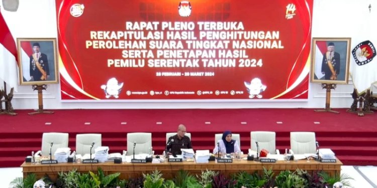 Rapat Pleno Rekapitulasi Hasil Penghitungan Perolehan Suara Pemilu 2024 di Luar Negeri untuk Tingkat Nasional, di Kantor KPU RI, Jalan Imam Bonjol, Menteng, Jakarta Pusat, hingga Sabtu pagi (2/3)/RMOL